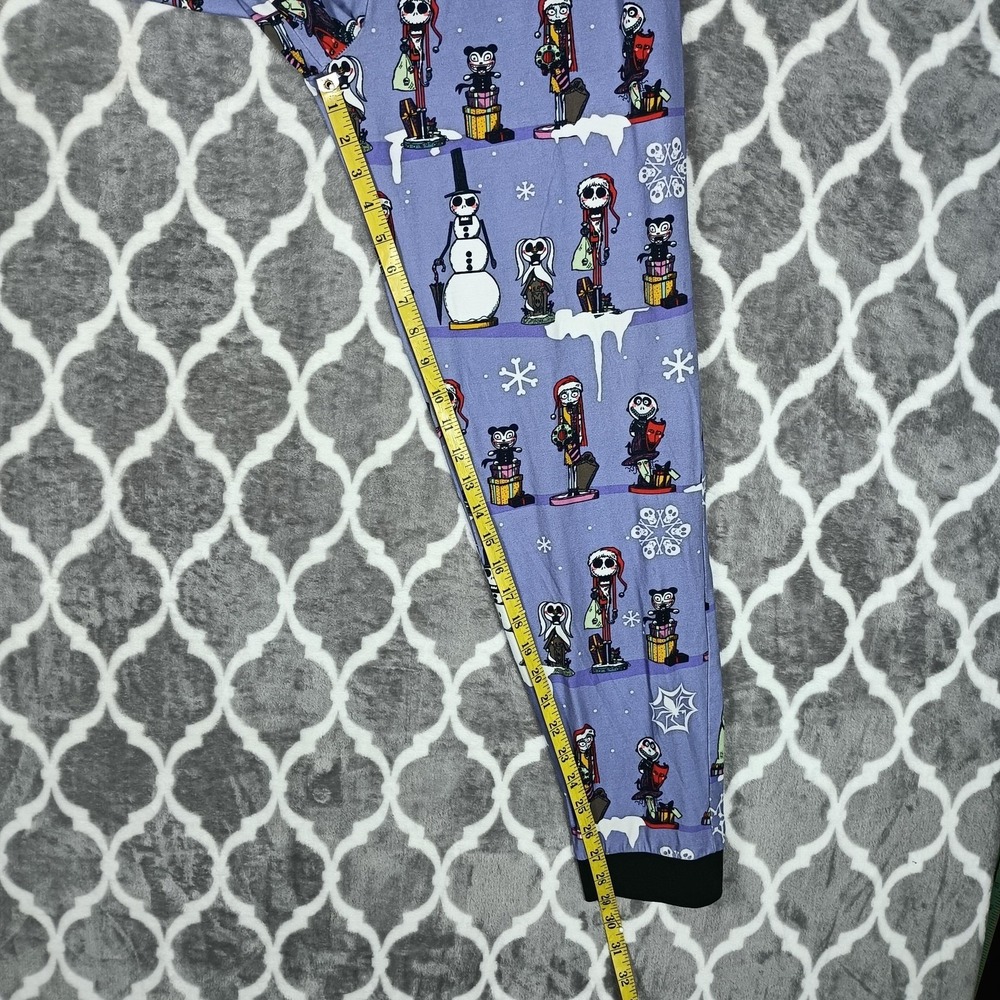 Cakeworthy Nightmare Before Christmas Pajama Set Women L Purple Holiday - Picture 9 of 12